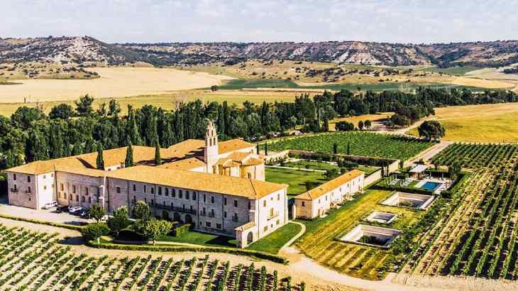 El Hotel Abadia Retuerta, con dos llaves Michelin