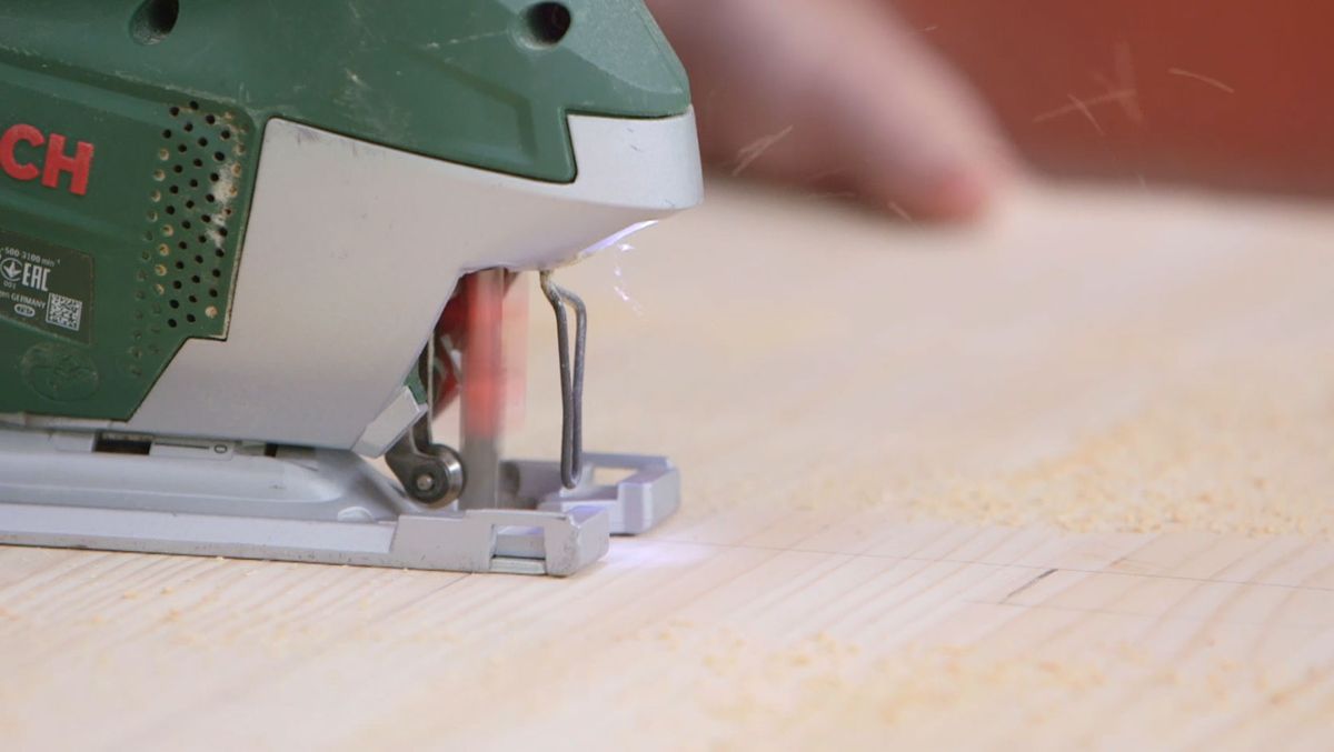 Hacer una silla escalera de madera paso 2