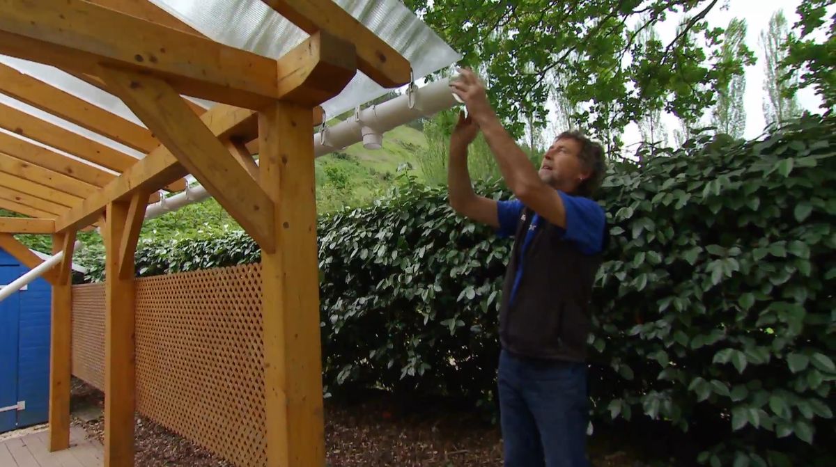 Canalón para aprovechar aguas pluviales paso 8