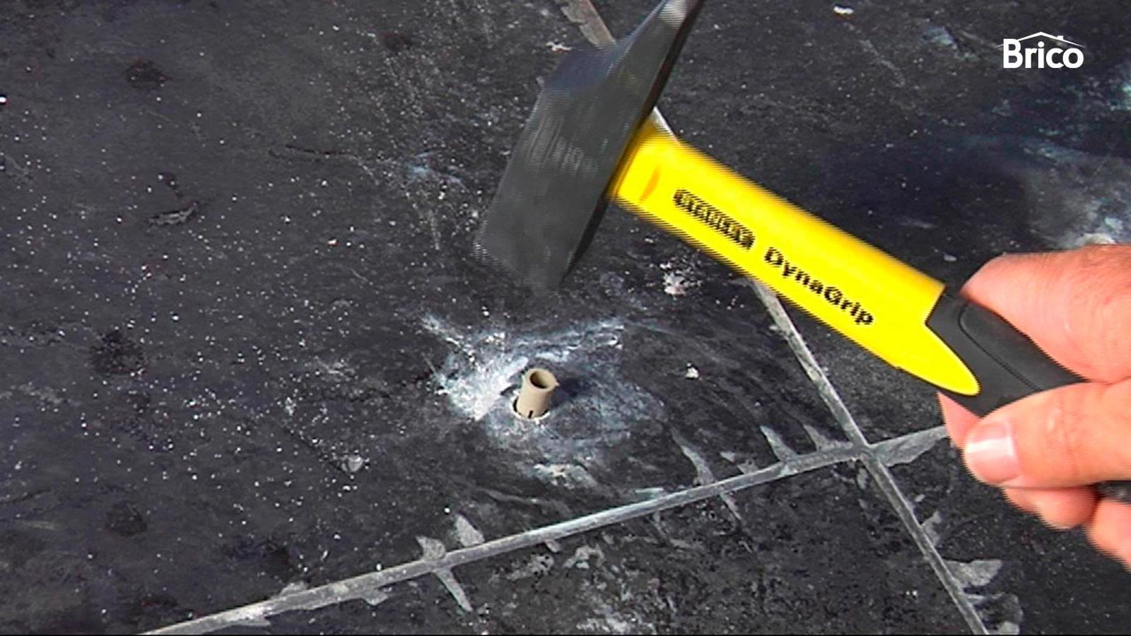 Renovar la fijación del inodoro p5