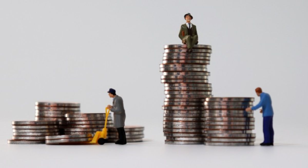 Escala de clases sociales: Media, baja y alta