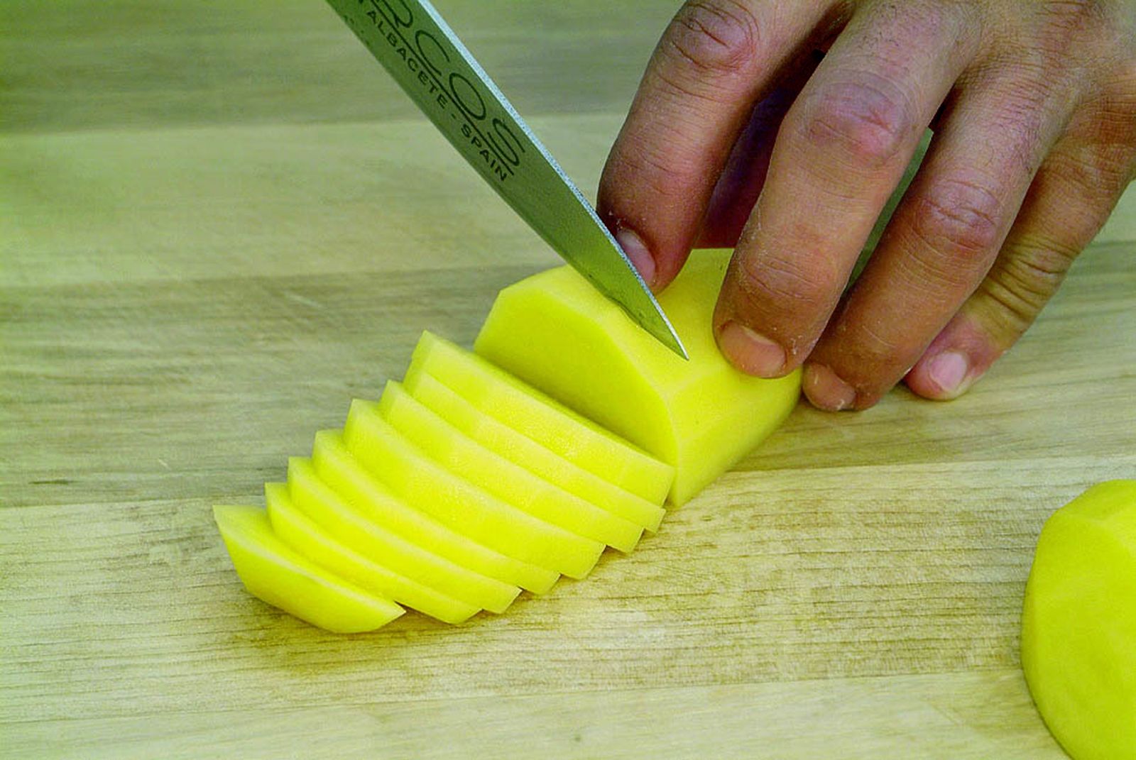 receta pelar cortar patata paso8