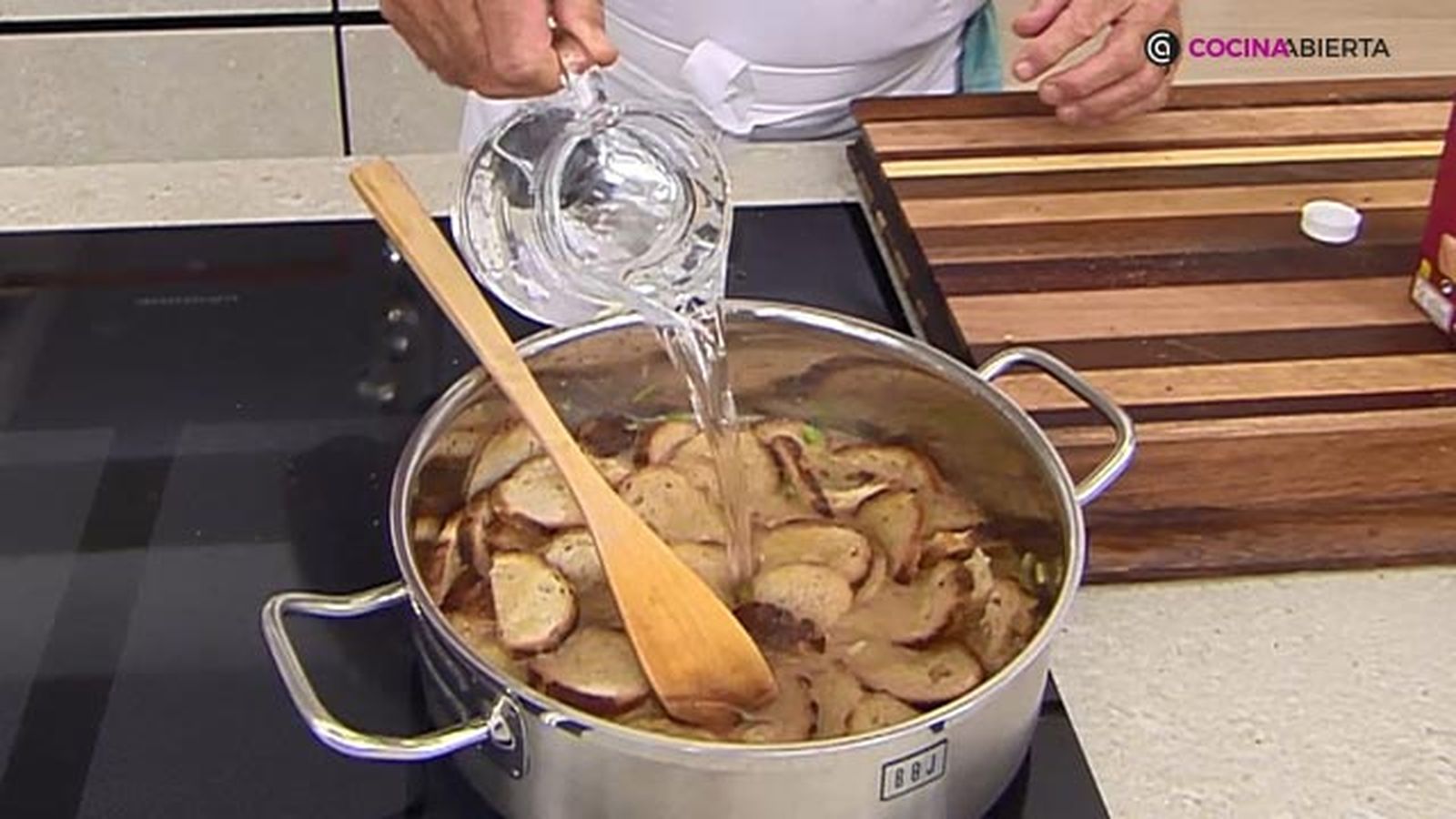 receta sopa pan berberechos ka paso 3
