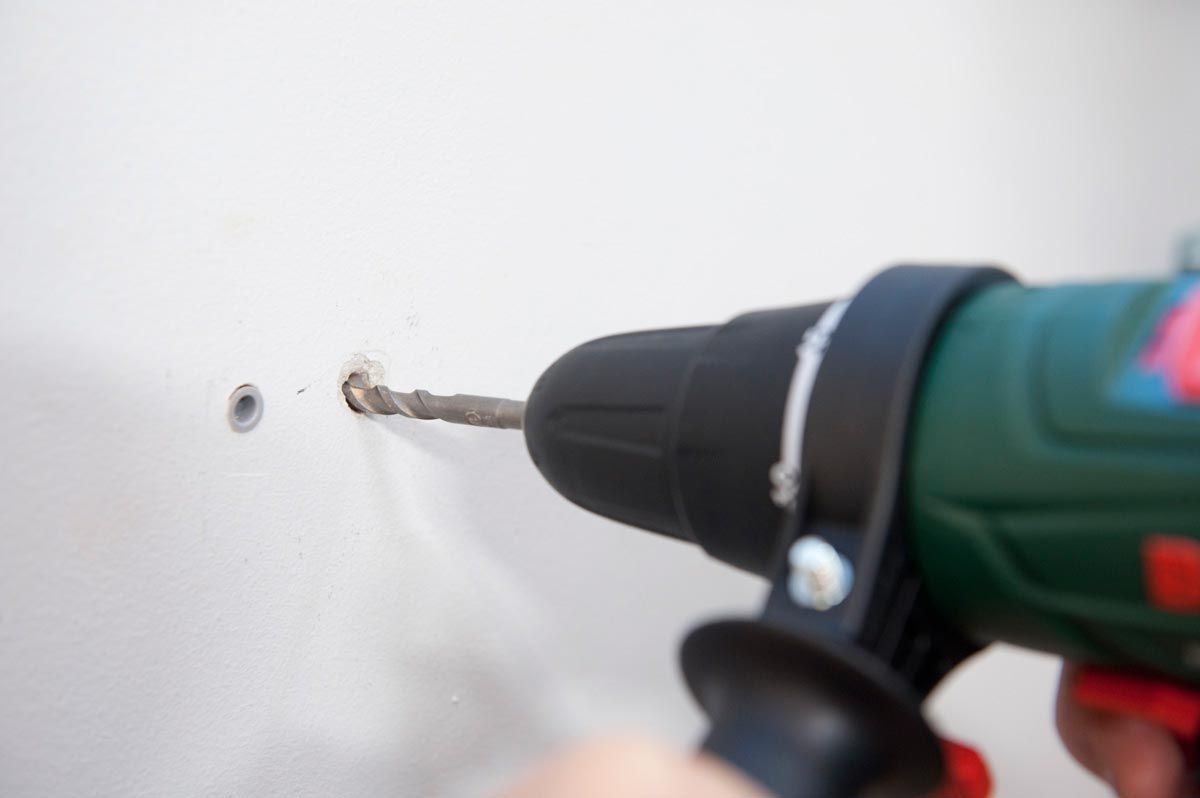 brico 0592 instalacion radiador paso 2