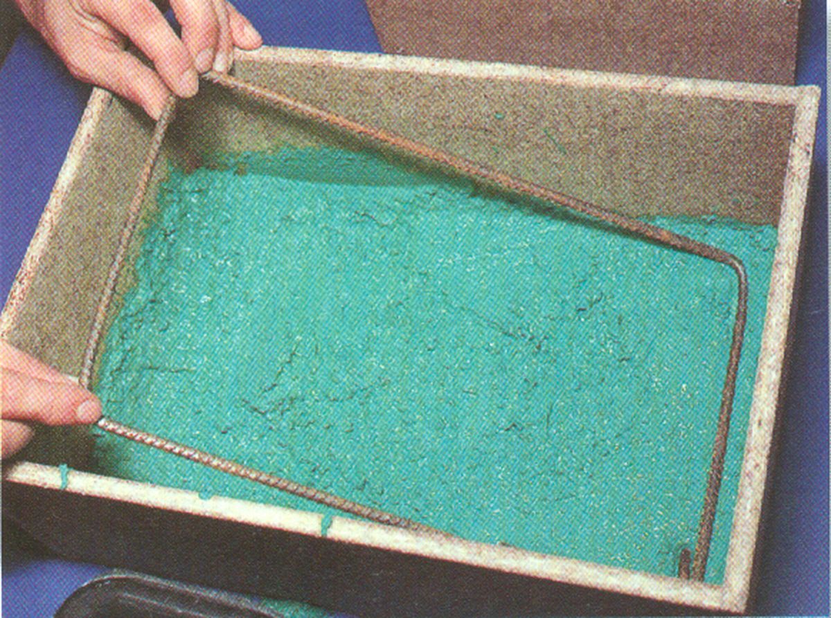 Hacer un macetero de hormigón paso 6