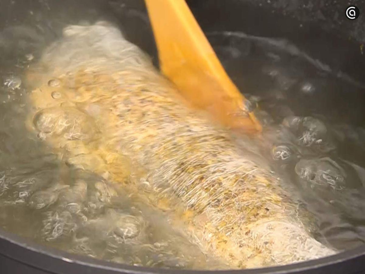 Cuece la pechuga de pavo