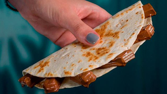 taco bell kitkat chocadilla