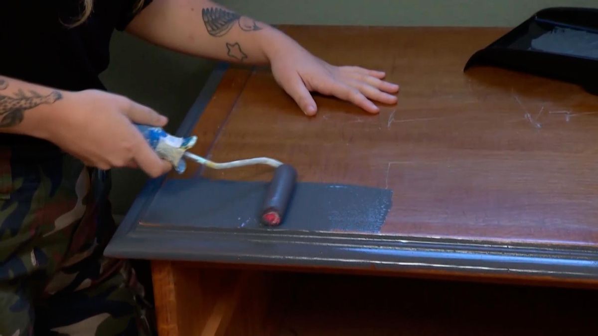 DEKO0710 Dormitorio juvenil industrial con muebles reciclados paso4