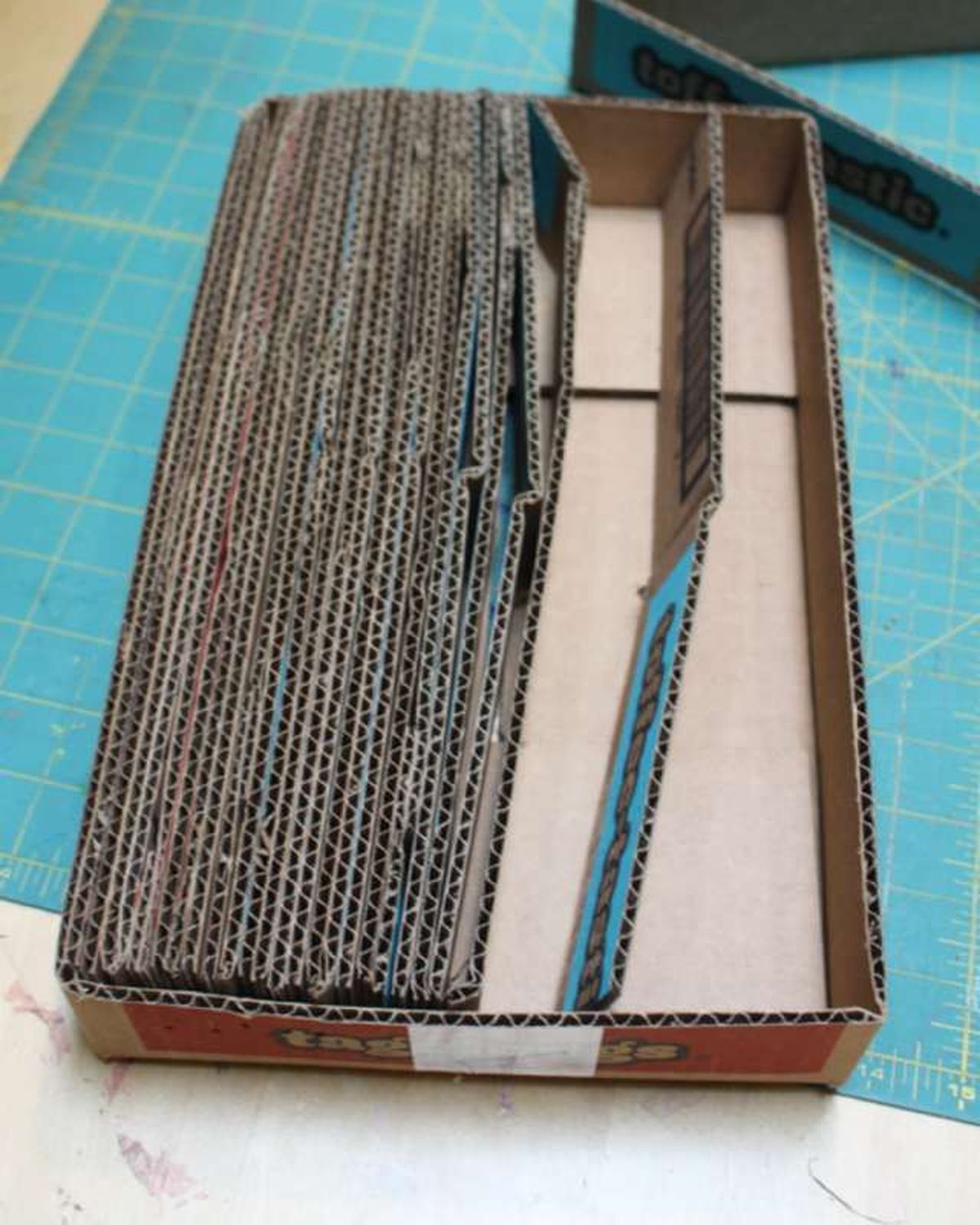 ideas reutilizar cajas carton rascador gatos