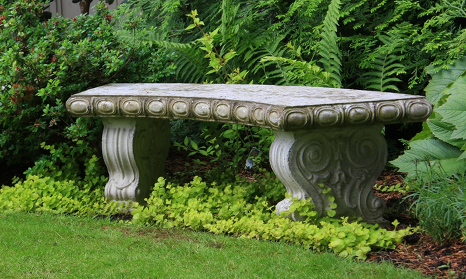 Reparar banco de piedra