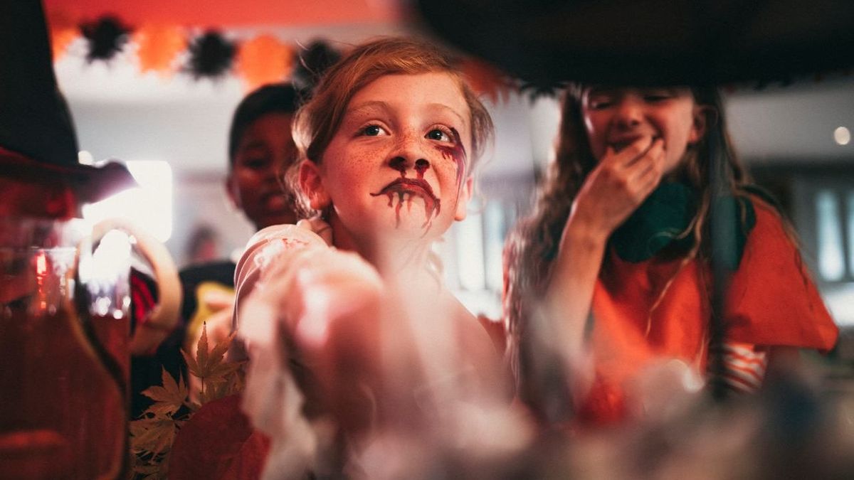 La sangre falsa casera es muy realista y aporta una imagen más terrorífica a tu disfraz de Halloween