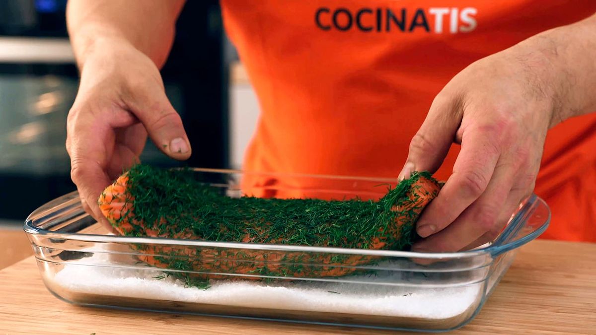 Salmón marinado  paso 3