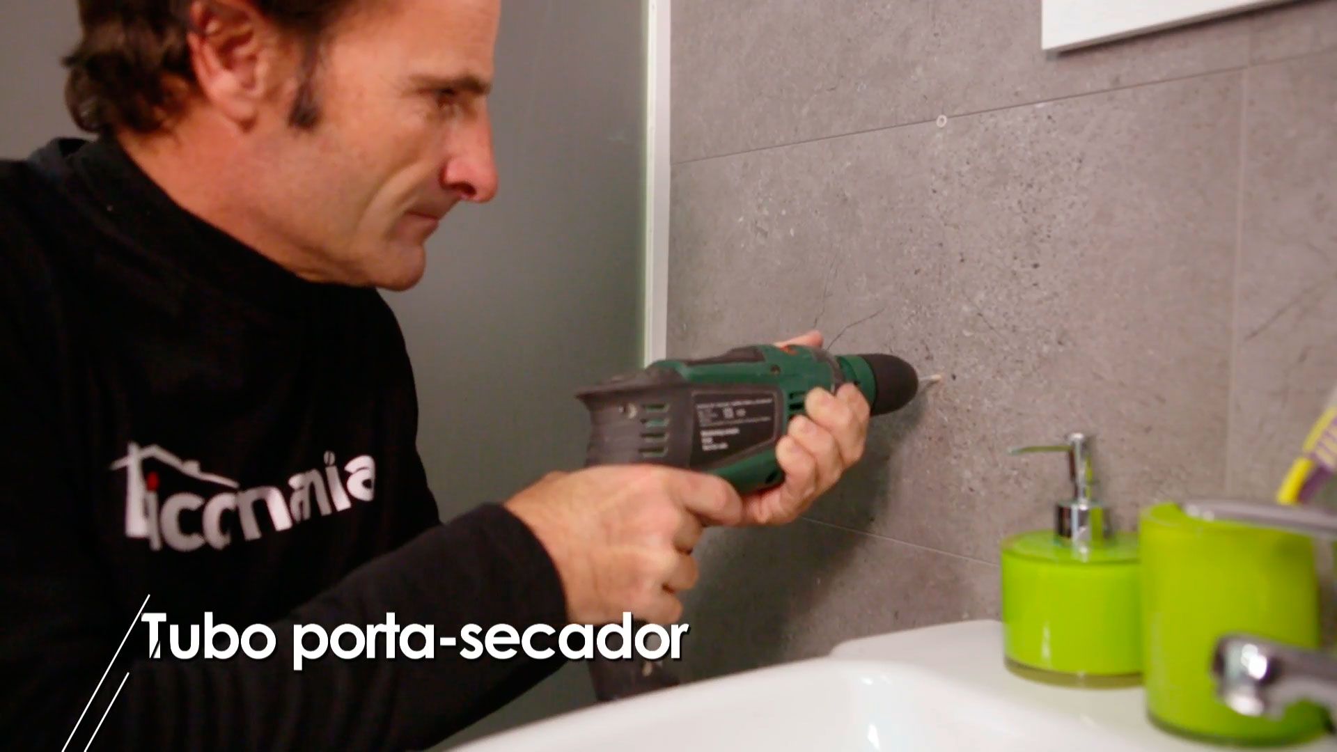 Hacer un porta secador con un tubo paso 3