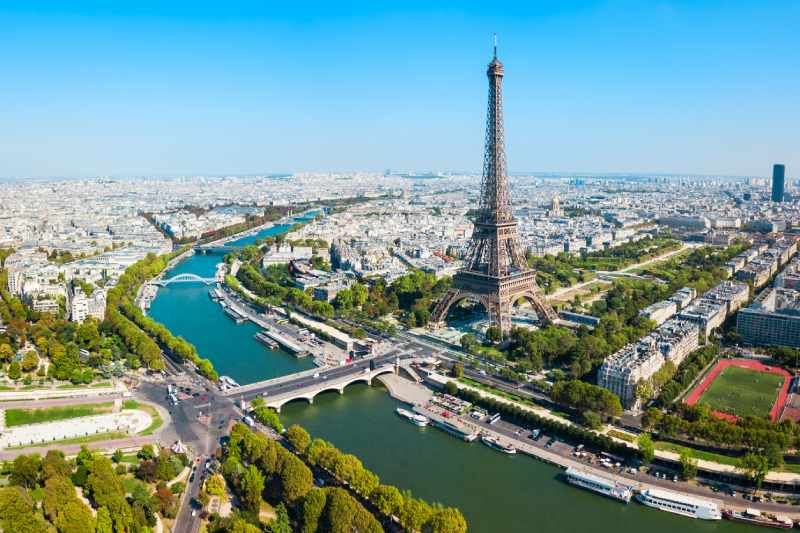 Vista aérea de la Torre Eiffel de París