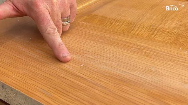 Como pintar una puerta de madera con pistola paso 2