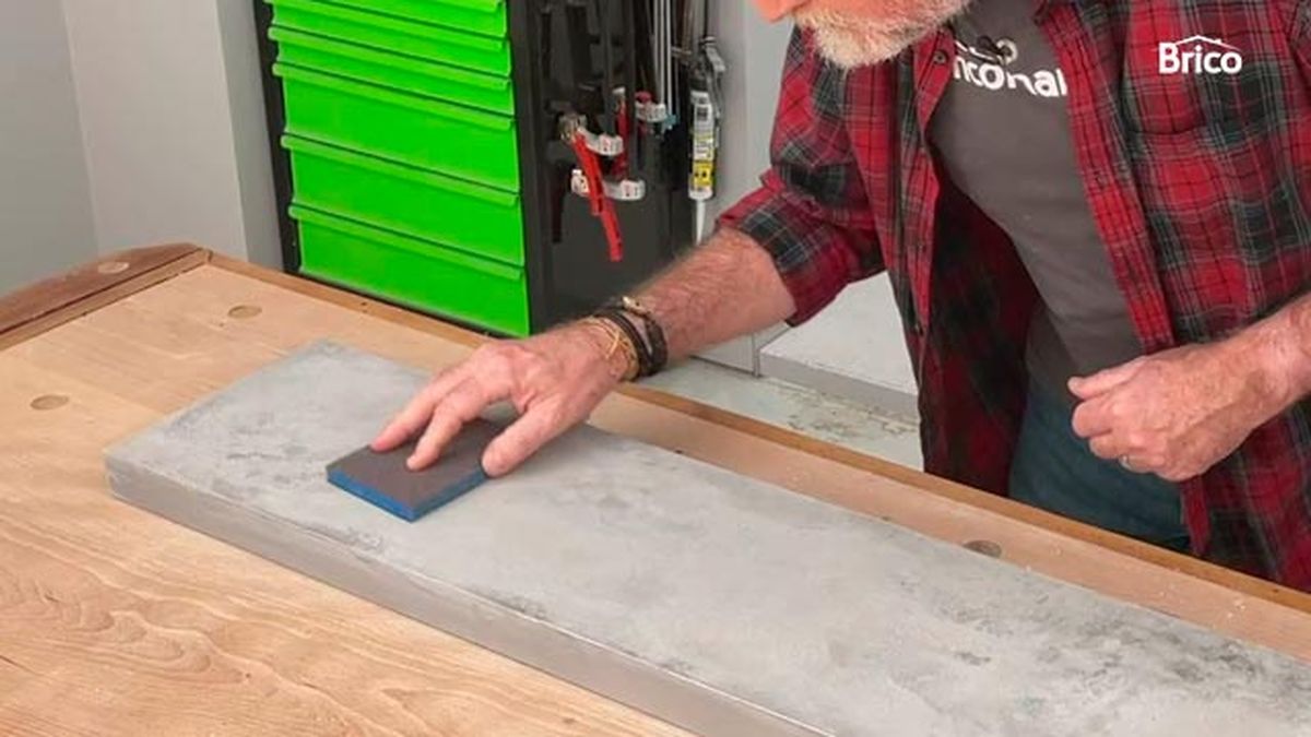 Como hacer una balda flotante de estilo industrial paso 12