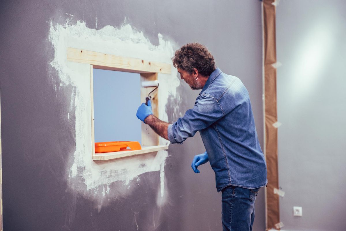 Cómo abrir un pasaplatos en la pared paso 10