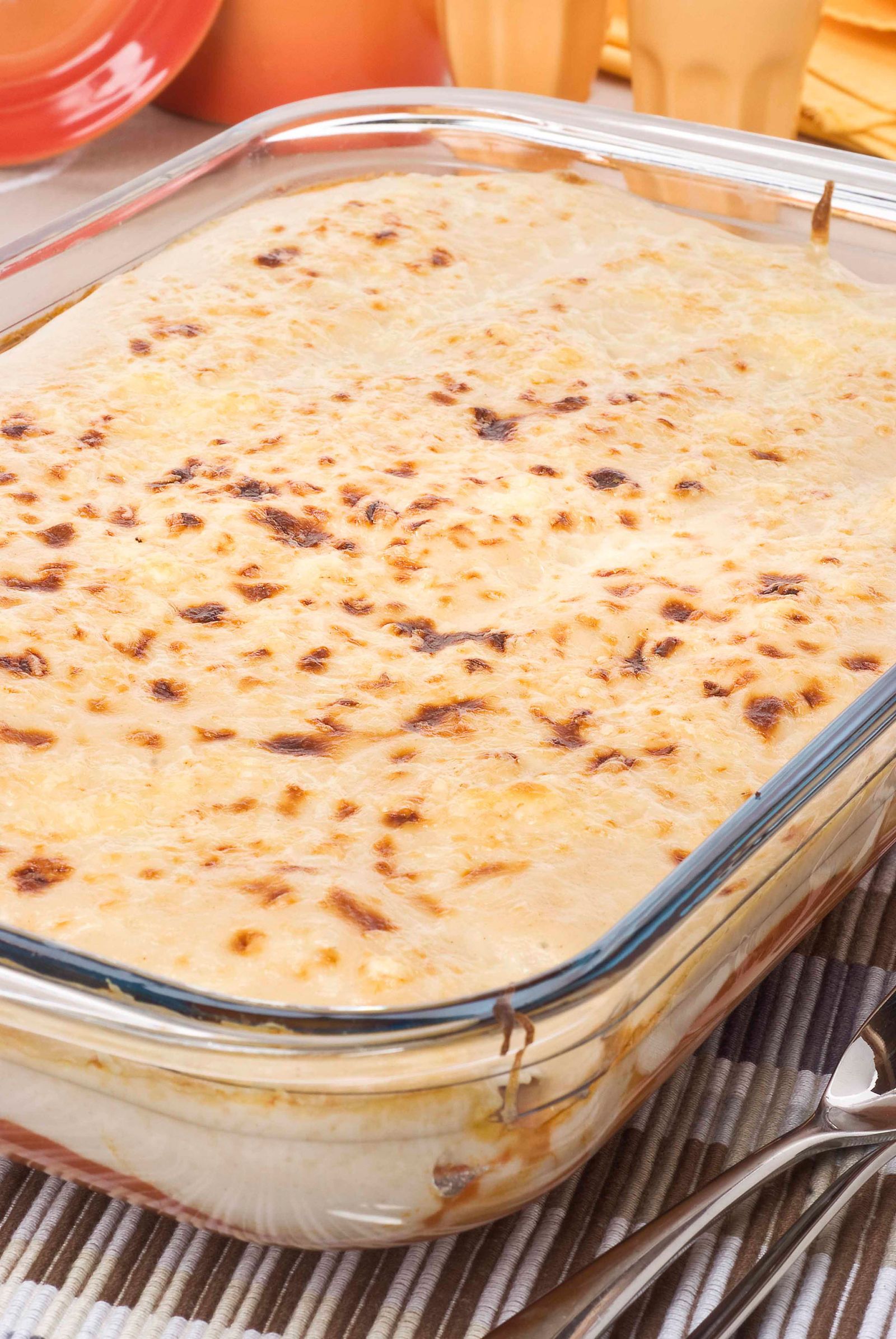 Canelones rellenos de huevo y atún