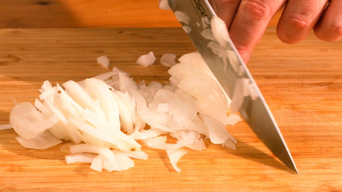 Receta de caldereta de cordero con patatas   paso 2