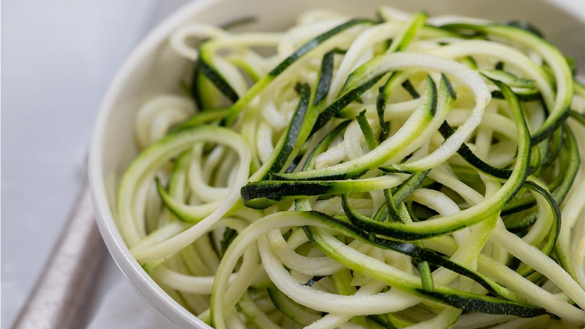 como hacer espaguetis de calabacin utensilios recetas