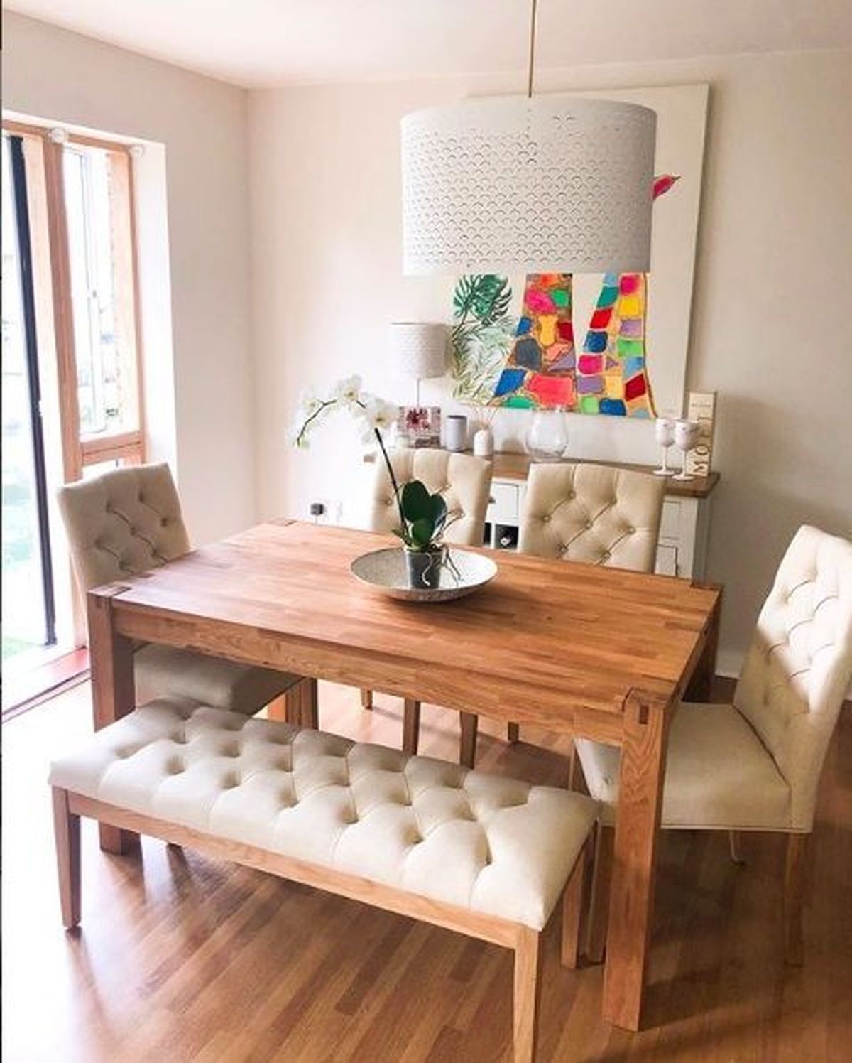 comedor con banca nordico