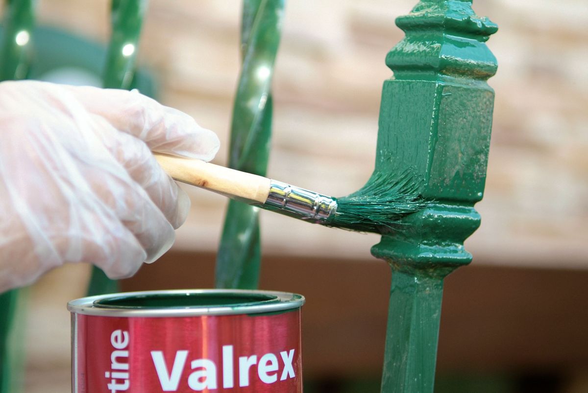 Mantenimiento de barandilla exterior metálica paso 4