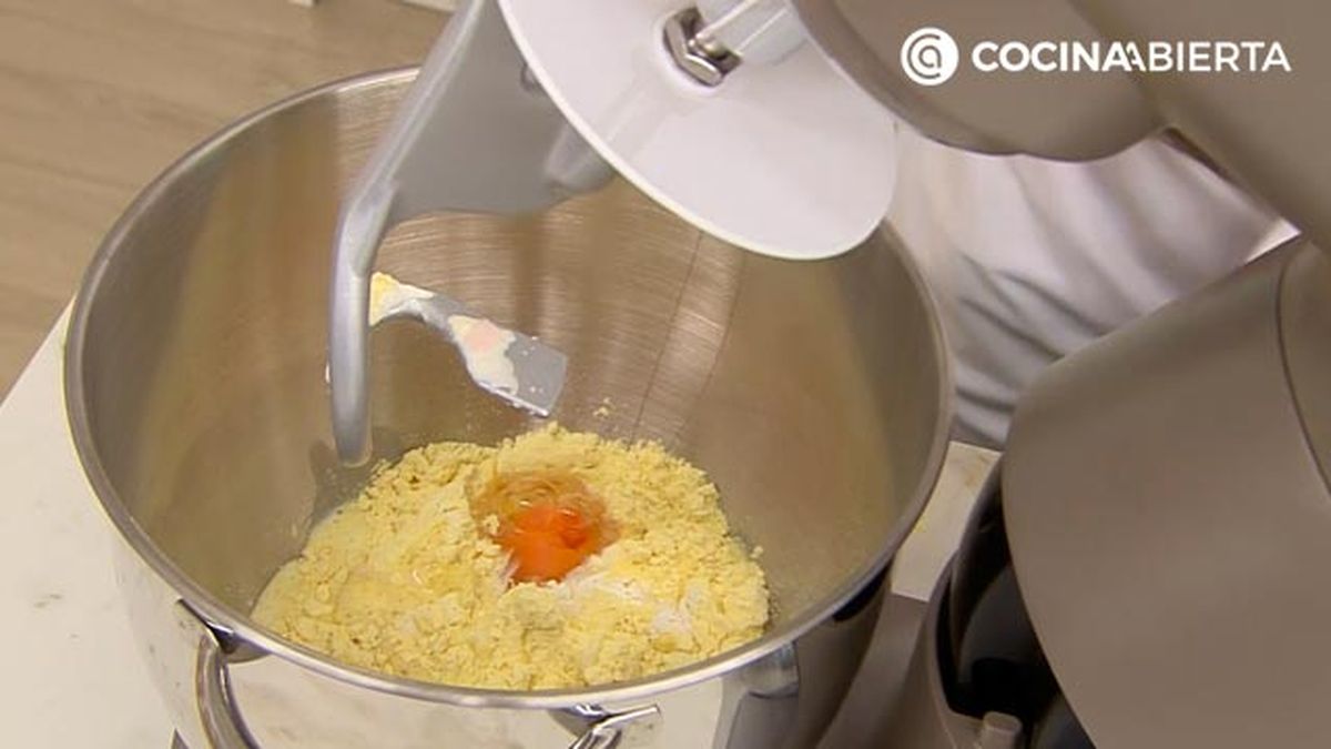 empanada gallega de parrochas receta karlos arguinano karl67680320 paso3