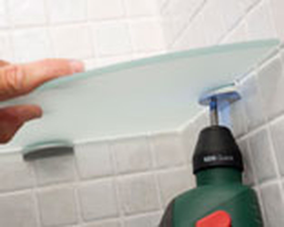 Brico1 0655 colocar balda angulo paso 8