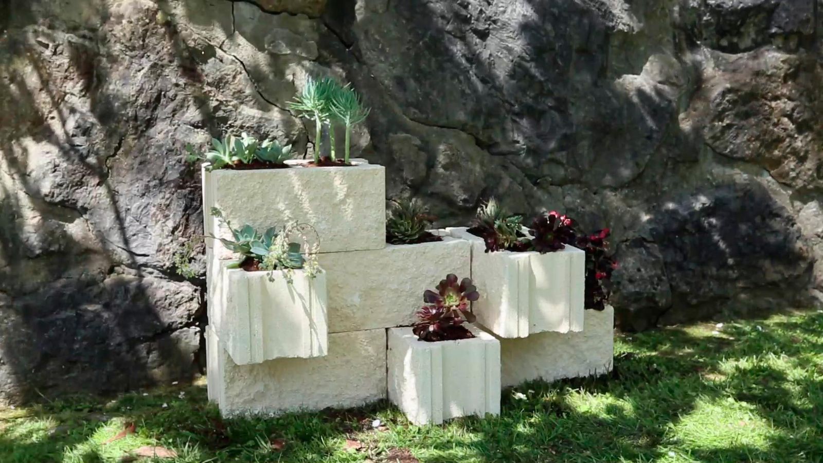 Cómo hacer un macetero con bloques de hormigón