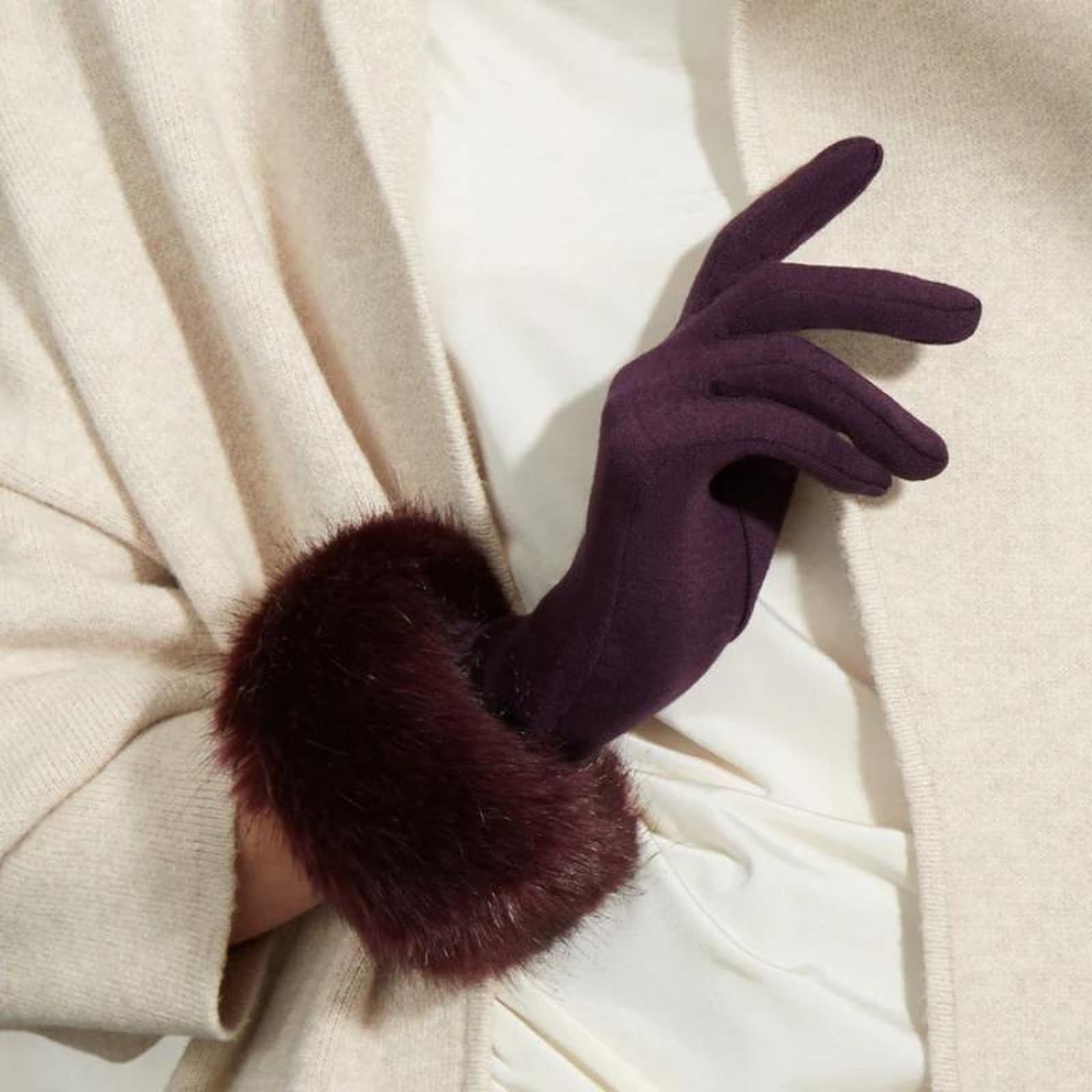 Guantes de lana y piel sintética