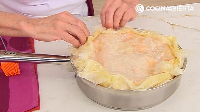 tarta tatin de albaricoques receta autentica eva arguinano karl7810321 paso4