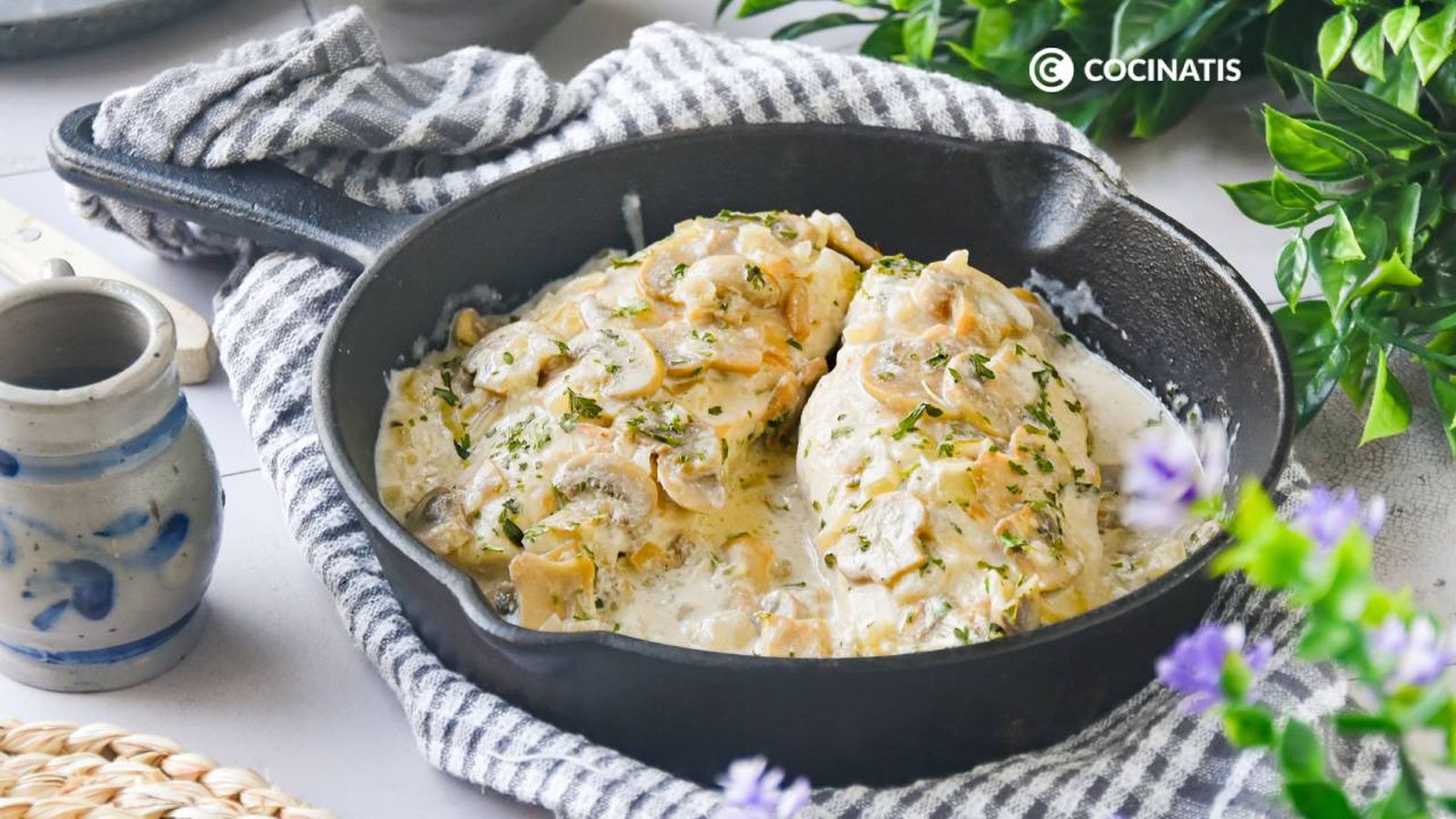 Pechuga de pollo con champiñones