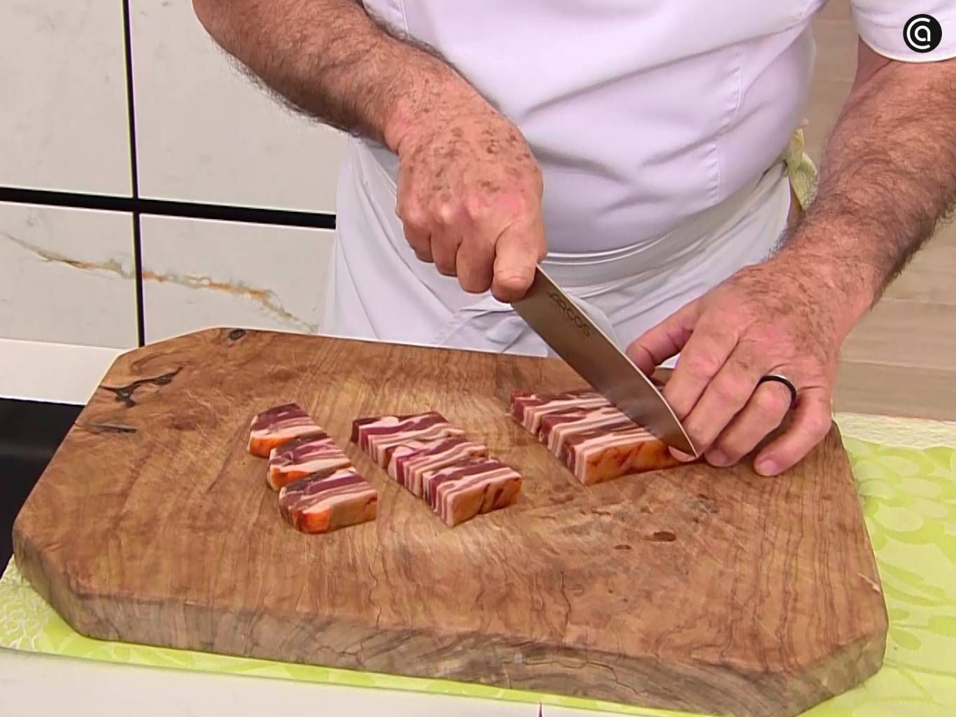 Elaboración de torreznos caseros - paso 1