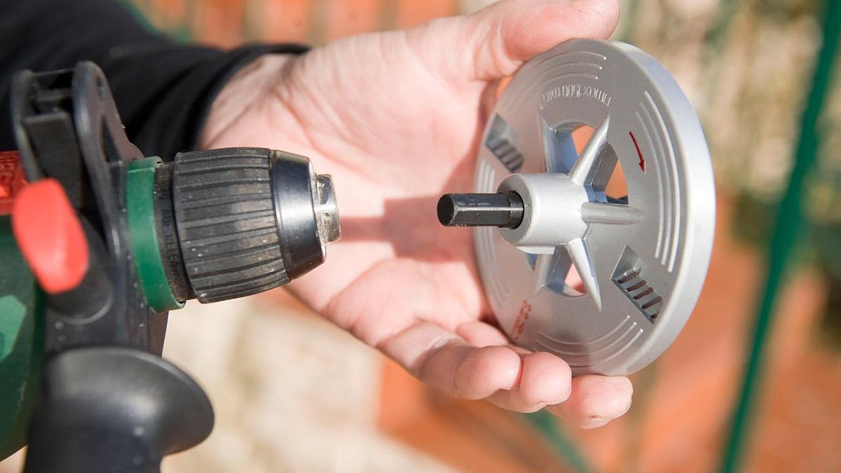 brico 0542 1 Sierras corona paso 4