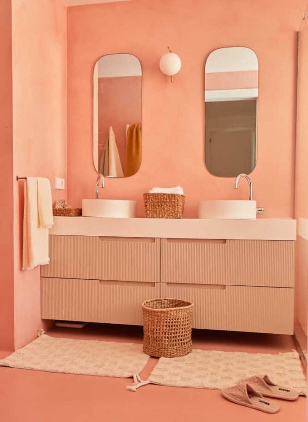 El color del año Pantone 2024 Peach Fuzz 6