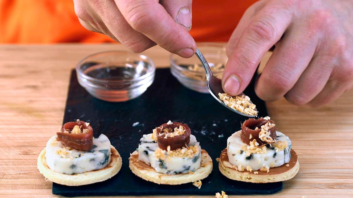 Surtido de blinis salados   paso 4