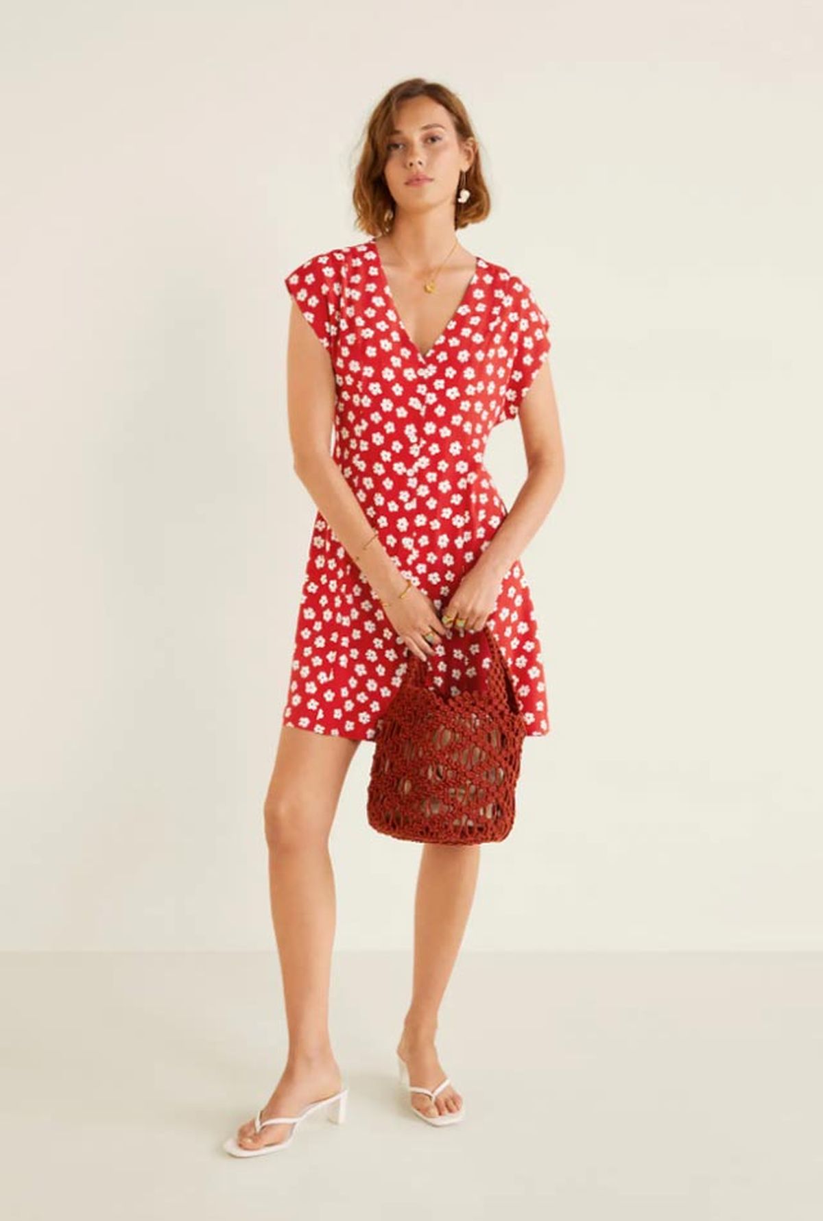 los vestidos de flores tendencia para este verano corto manga corta