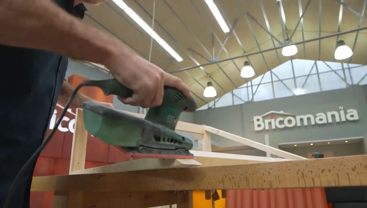 Brico 949 Tejadillo para puerta de entrada  paso 5