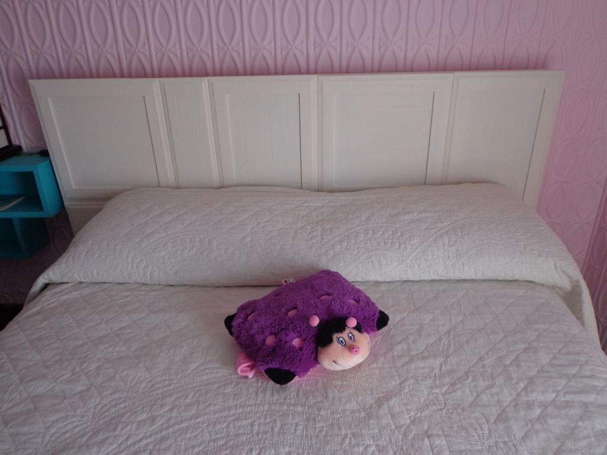 Cabeceros de madera en la comunidad de Hogarmania 4