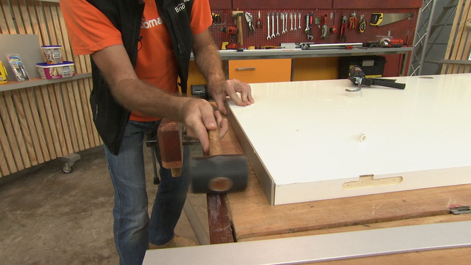Hacer una mesa escritorio paso 10