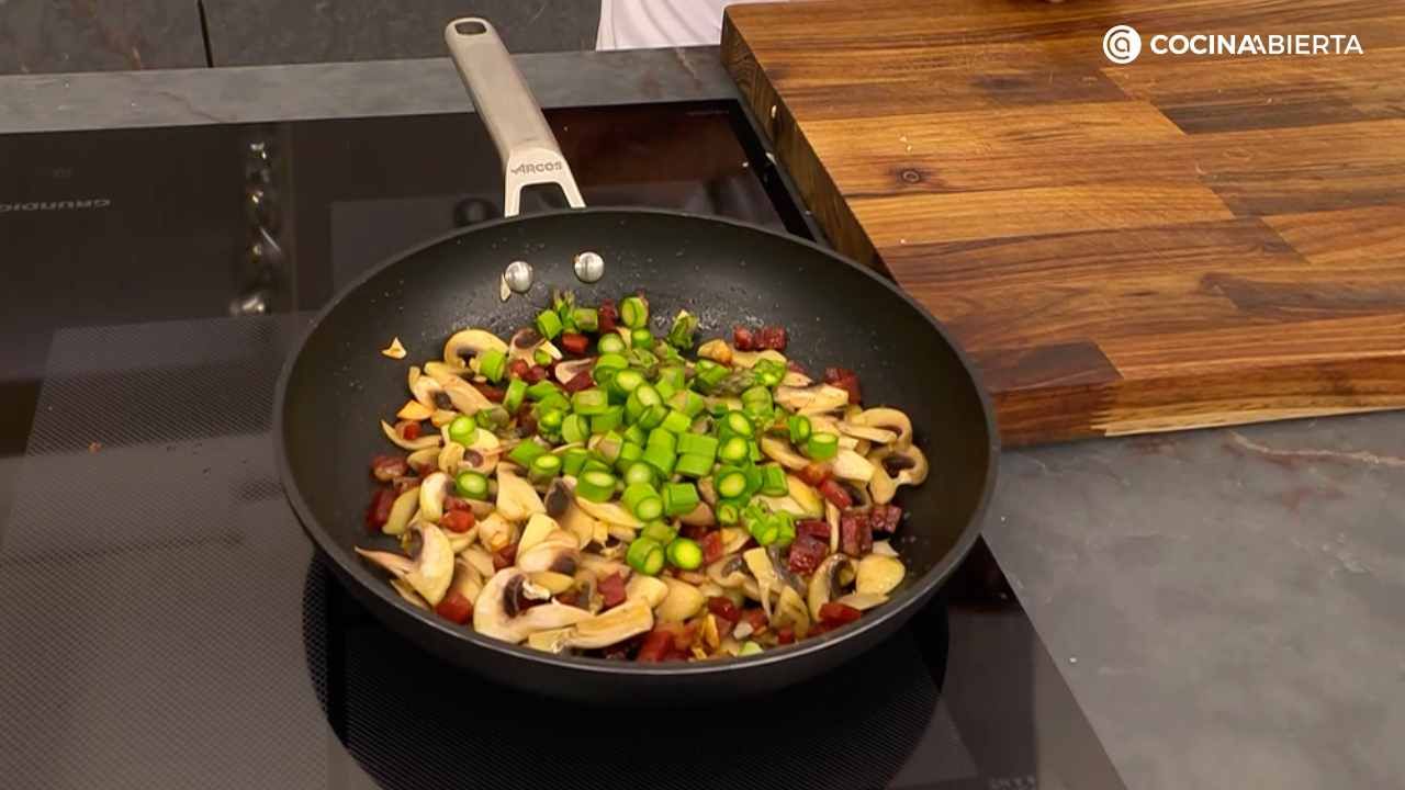 Rehogar durante 5 minutos
