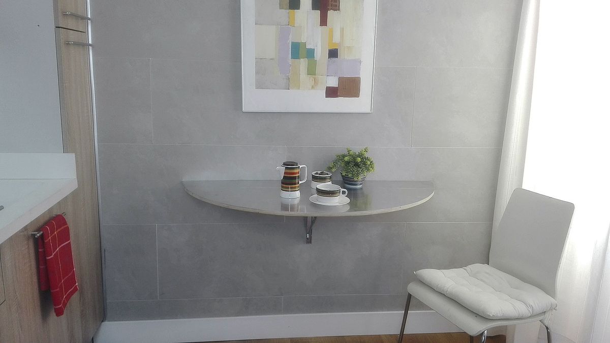 Cómo hacer una mesa redonda abatible