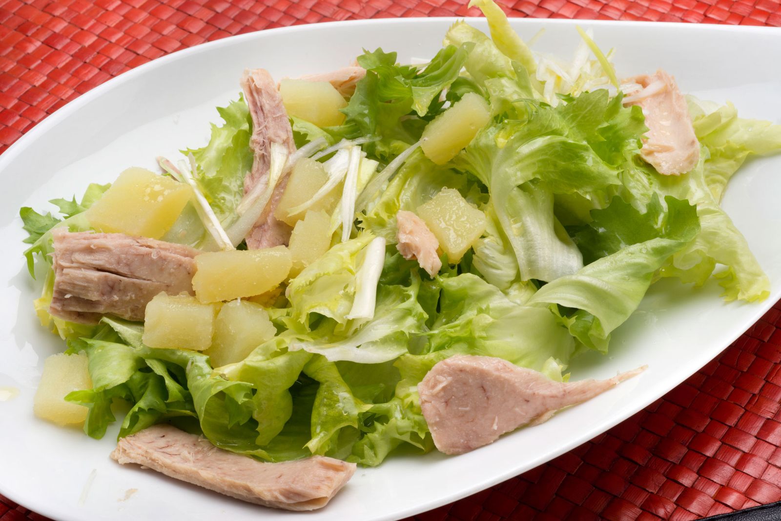 5695 2 Ensalada de lechuga, patata y bonito xl