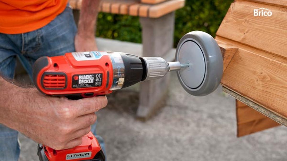 Bricomania 704 gallinero movil p17