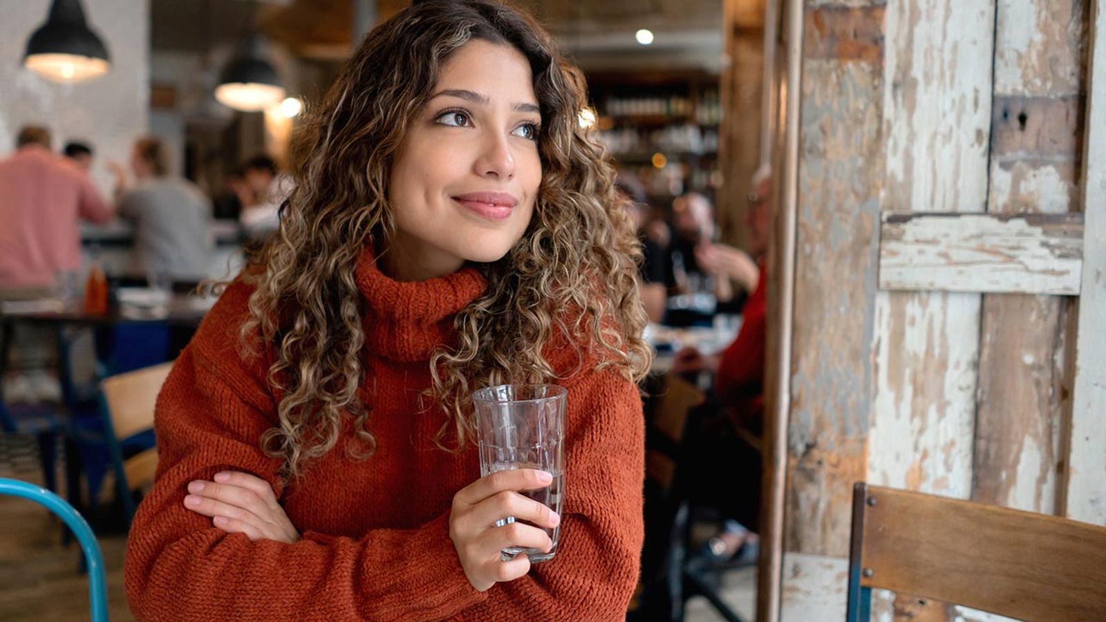 puedo pedir agua gratis en un restaurante consumo