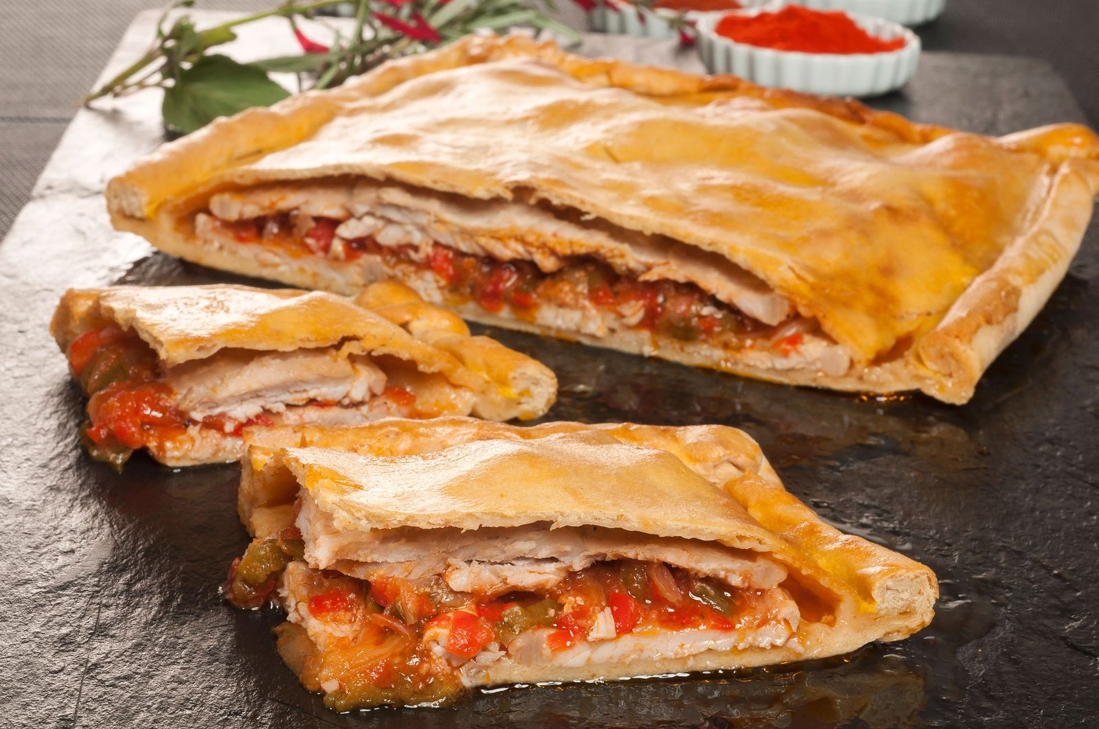 1752 Empanada de lomo y pimientos (936) xl