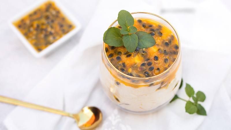 Yogur con maracuyá