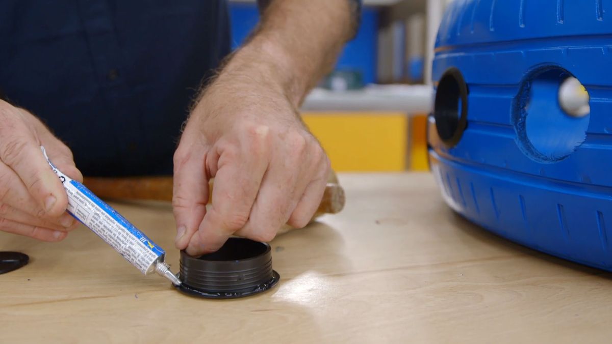 Cómo hacer un paragüero con un neumático paso 6