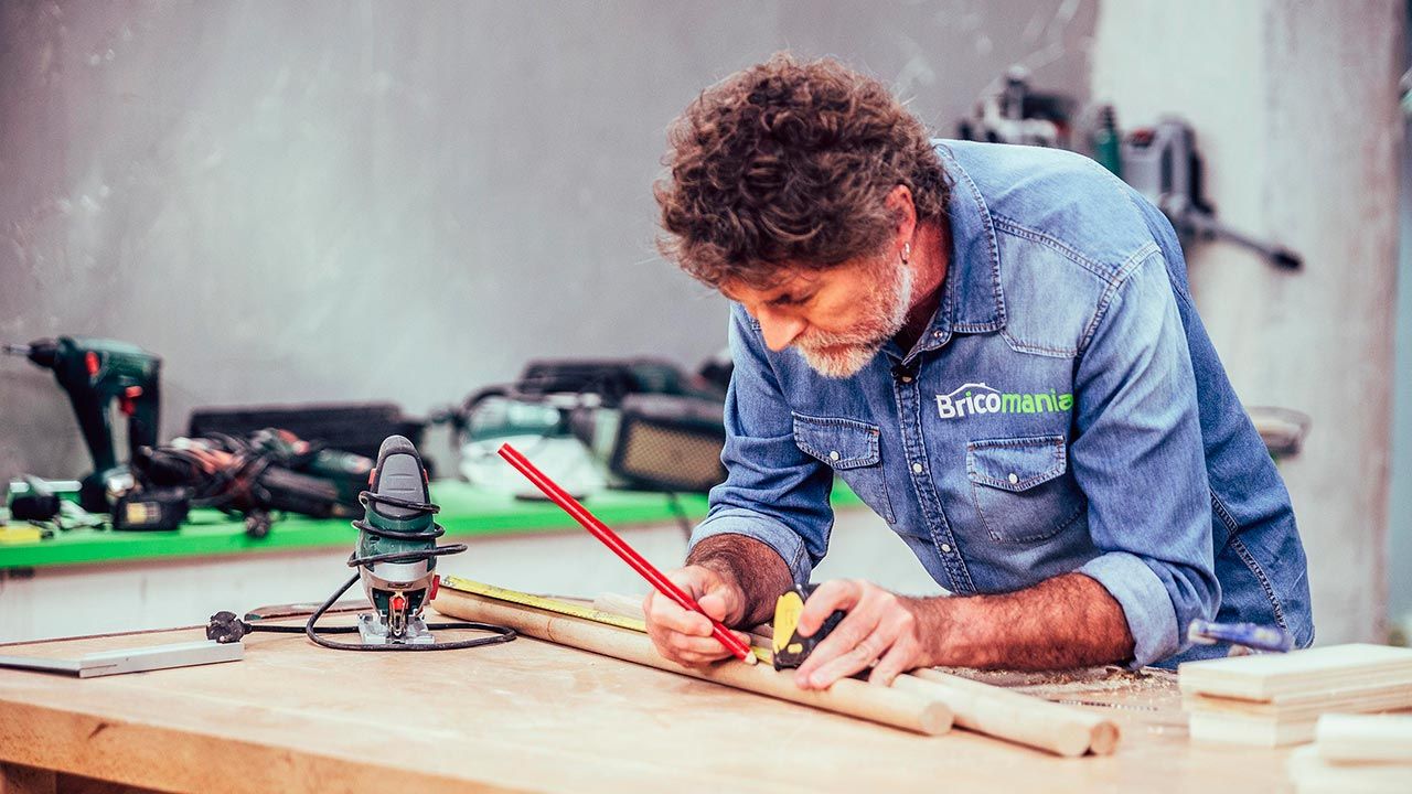 Cómo hacer un soporte para tablas de surf paso 3