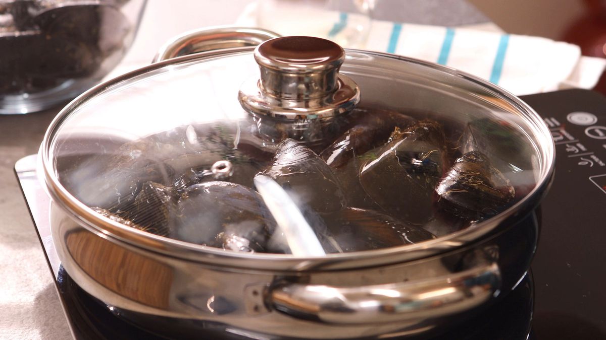 Mejillones a la marinera   Paso 1